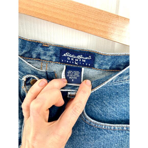 Vintage Eddie Bauer Jean Shorts Size Small | 90's Style - Picture 3 of 5